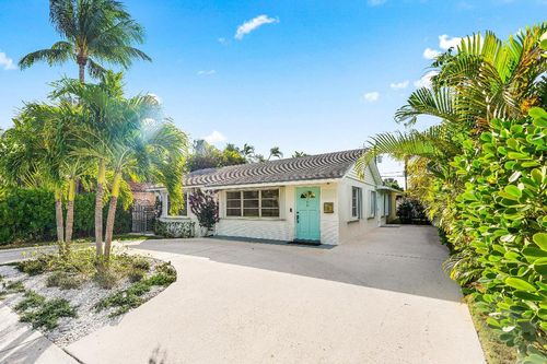 368 Plymouth Rd, West Palm Beach, FL, 33405-3220 | Card Image
