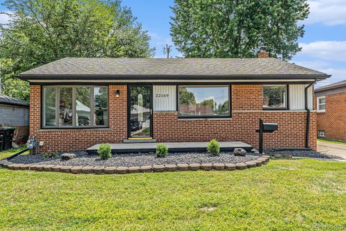 22169 Fairfax St, Taylor, MI, 48180-2773 | Card Image