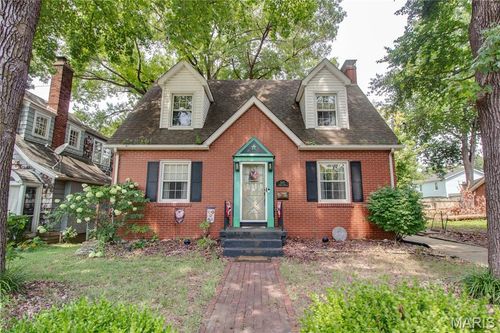 2430 Maxey St, Alton, IL, 62002-4657 | Card Image