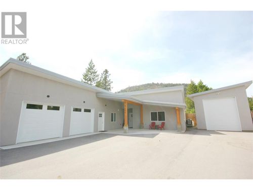 174 Crown Cres, Vernon, BC, V1H2C3 | Card Image