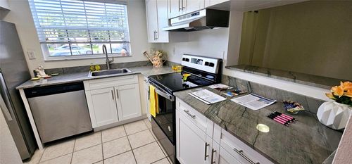 9b-1971 Nw 96th Ter, Pembroke Pines, FL, 33024-3031 | Card Image