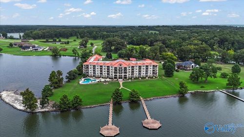 3-12100 Two Rivers Dr, Athens, AL, 35611-8655 | Card Image