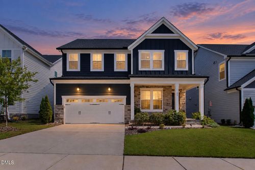 59 Contentment Ln, Fuquay-Varina, NC, 27526-4058 | Card Image