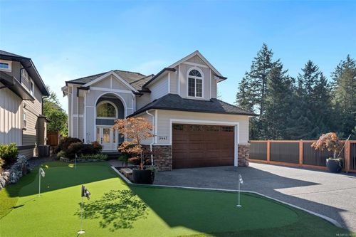 3447 Resolution Way, Victoria, BC, V9C0J1 | Card Image