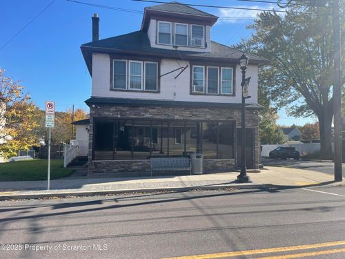 700 Main St, Dickson City, PA, 18519-1528 | Card Image