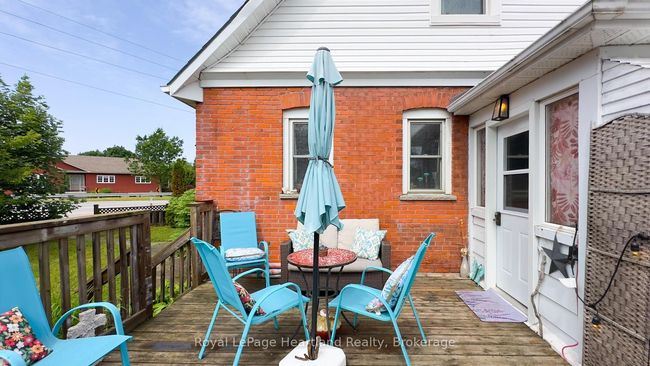 132 Elgin Ave E, House other with 3 bedrooms, 2 bathrooms and 5 parking in Goderich ON | Image 39