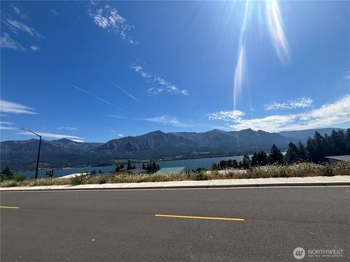 145 Circle Way, Stevenson, WA, 98648 | Card Image