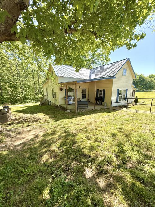 2 Hardin Loop, Westpoint, TN, 38486-5404 | Card Image