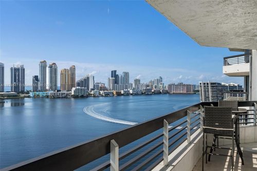 apt-2014-3530 Mystic Pointe Dr, Aventura, FL, 33180-4531 | Card Image
