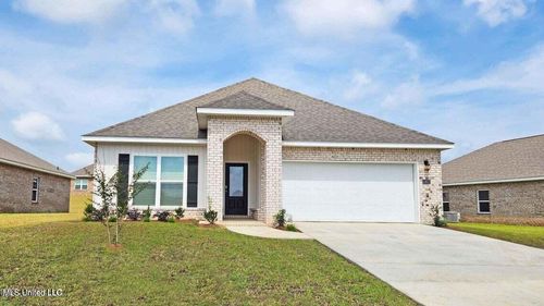 9624 Reserv E Blvd, Biloxi, MS, 39532-4582 | Card Image