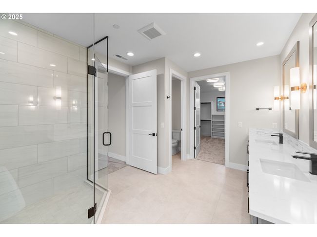 Bathroom, Attached-Double Sinks | Image 36