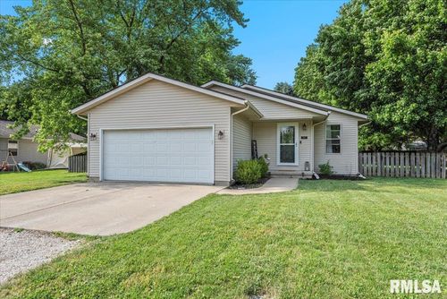 21 Barbara Ln, Auburn, IL, 62615-9444 | Card Image