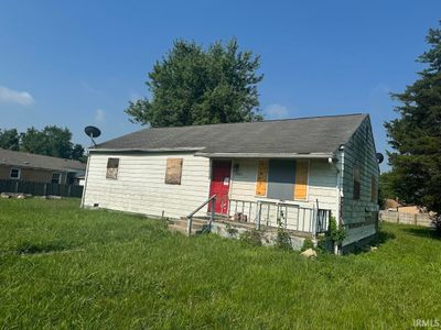 1005 N Central Avenue, House other with 3 bedrooms, 1 bathrooms and null parking in Muncie IN | Image 1