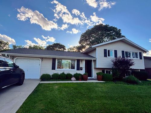 134 S Salem Dr, Schaumburg, IL, 60193-1464 | Card Image