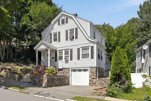 44 Fernwood Ave, Lynn, MA, 01904-2358 | Card Image