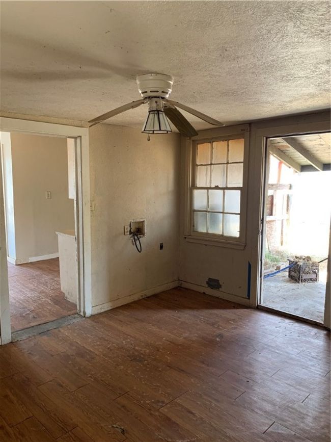 225 E Main St, House other with 3 bedrooms, 2 bathrooms and null parking in Bishop TX | Image 23