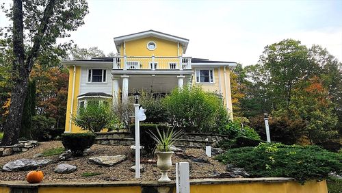 1-85 Burlingame Rd, Charlton, MA, 01507-5203 | Card Image