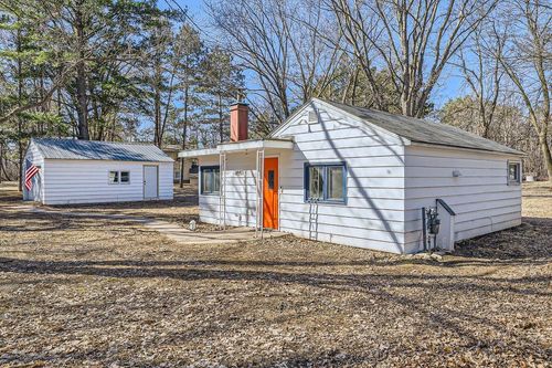 1440 Triangle Dr, Houlton, WI, 54082-2033 | Card Image