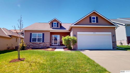 14913 Himebaugh Ave, Omaha, NE, 68116-4389 | Card Image