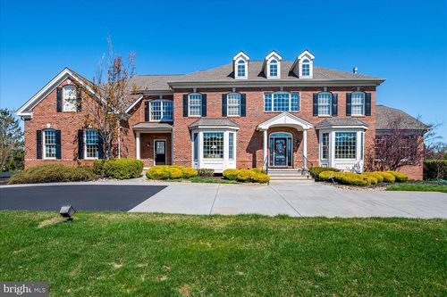 6 Ridgeview Way, Allentown, NJ, 08501-1963 | Card Image