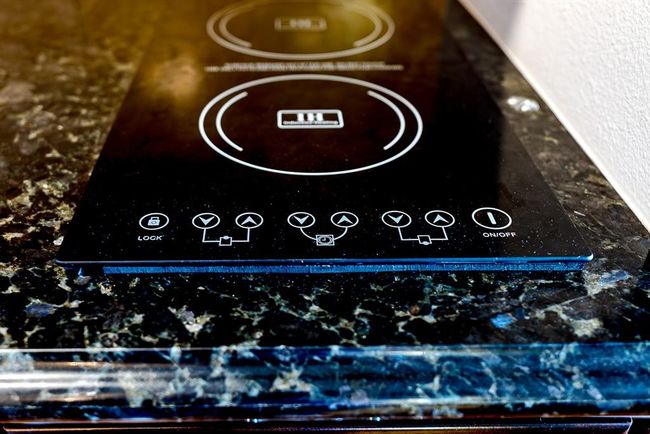 Induction cooktop with 2 burners and pots and pans included. | Image 9