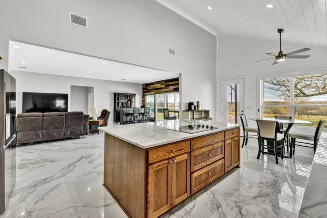 1091 County Road 345, House other with 3 bedrooms, 2 bathrooms and null parking in Forestburg TX | Image 11