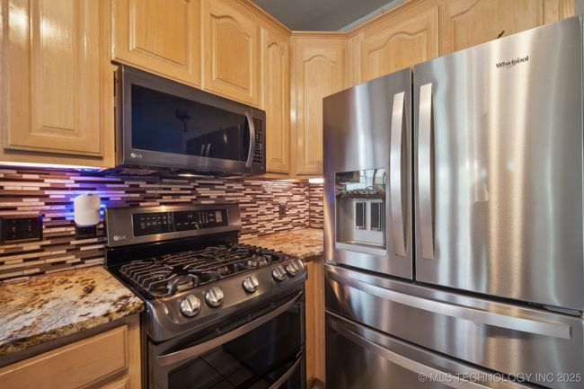 2708 W Oakland St, House other with 3 bedrooms, 2 bathrooms and null parking in Broken Arrow OK | Image 9