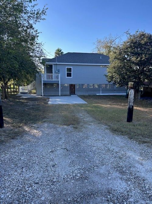 9651 County Road 505, Mathis, TX, 78368-4344 | Card Image