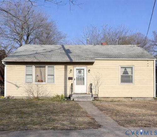 135 Elm St, Petersburg, VA, 23803-2813 | Card Image