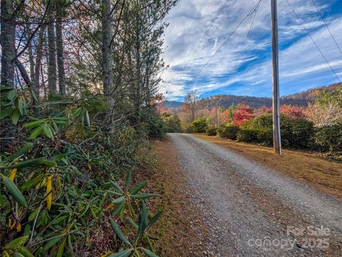 Lot 27 Cherry Holw, Burnsville, NC, 28714-4806 | Card Image