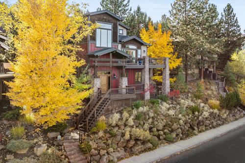 1255 Nw Constellation Dr, Bend, OR, 97703-5482 | Card Image