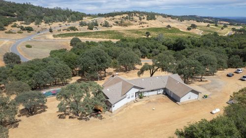 3951 Safari Trl, Pilot Hill, CA, 95664-9677 | Card Image