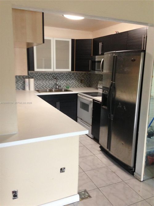 409-6101 N Falls Circle Dr, Lauderhill, FL, 33319-6839 | Card Image