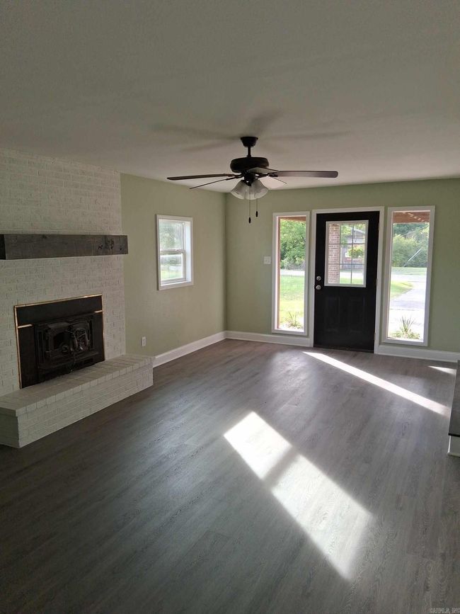 1353 N 2 Nd St, House other with 2 bedrooms, 2 bathrooms and null parking in Ozark AR | Image 11