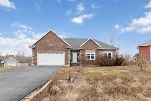4 Carriage Lane, Enfield, NS, B2T1L4 | Card Image