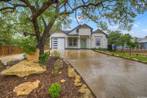 2676 Western Skies Dr, Spring Branch, TX, 78070-4348 | Card Image