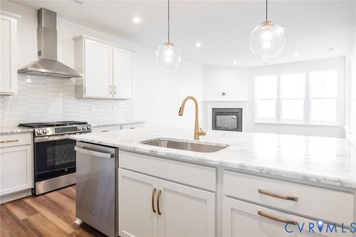 18728 Palisades Cove Trl, Moseley, VA, 23120 | Card Image