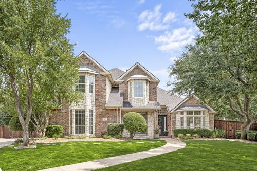 105 Surrey Ct, Southlake, TX, 76092-8112 | Card Image
