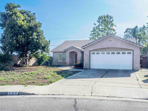 697 Leta Mae Court, Exeter, CA, 93221 | Card Image