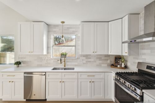 3012 Monument Dr, Round Rock, TX, 78681-3829 | Card Image