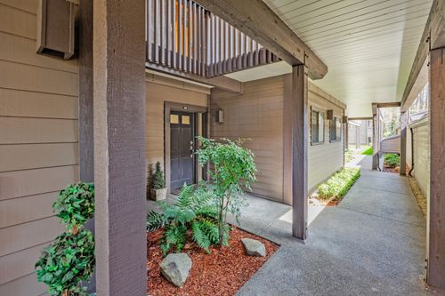 apt-106-115 Rogue River Hwy, Grants Pass, OR, 97527-5481 | Card Image
