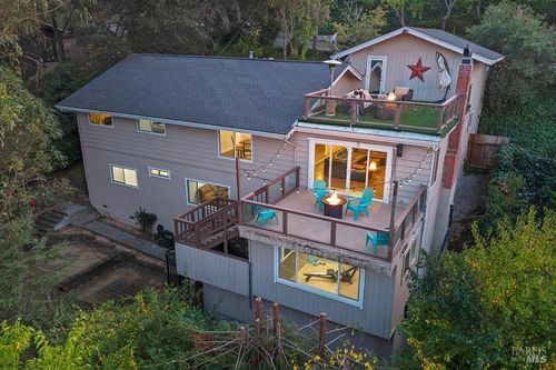 12 Haven Dr, Petaluma, CA, 94952-2427 | Card Image