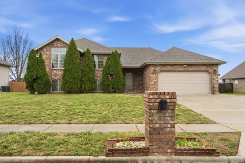 3272 N Ohara Ave, Springfield, MO, 65803-1190 | Card Image