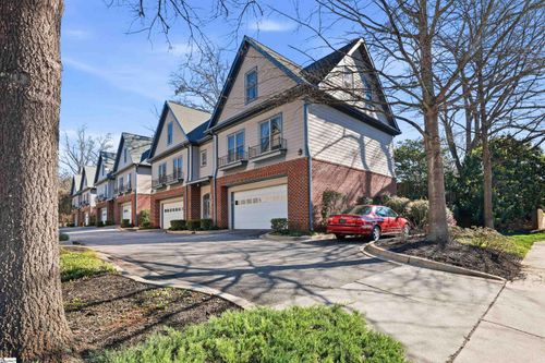 704A Bennett Street, Greenville, SC, 29609 | Card Image