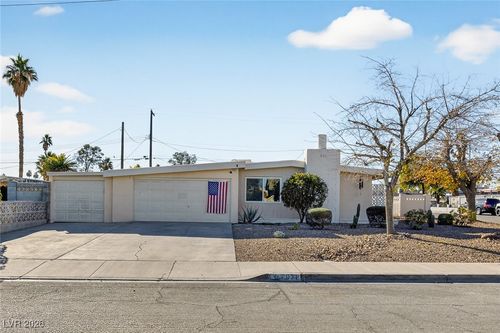 931 Lulu Ave, Las Vegas, NV, 89119-4814 | Card Image