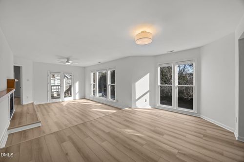 unit-206-1000 Brighthurst Dr, Raleigh, NC, 27605-1282 | Card Image