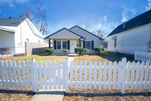 23 Plum St, Owensboro, KY, 42301-0650 | Card Image