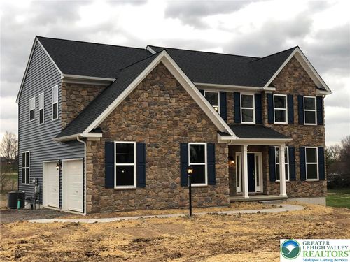 590 Hexenkoph Rd, Williams Twp, PA, 18042 | Card Image