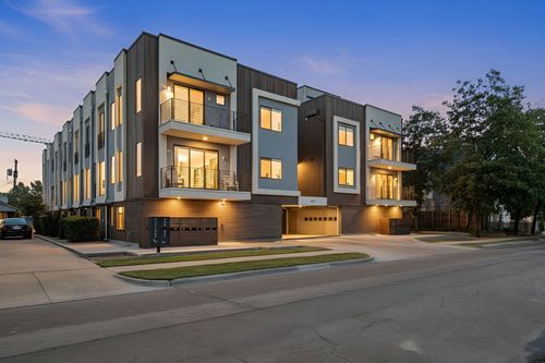 107-2222 Moser Ave, Dallas, TX, 75206-7028 | Card Image