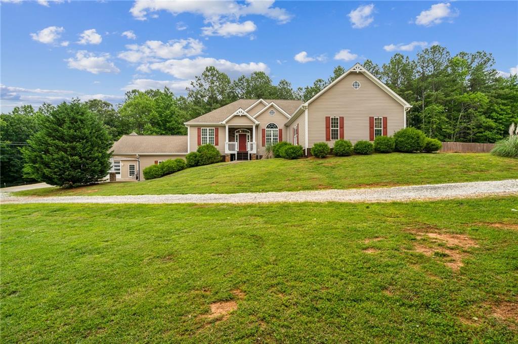 Droptine Ln, Jasper, GA 30143